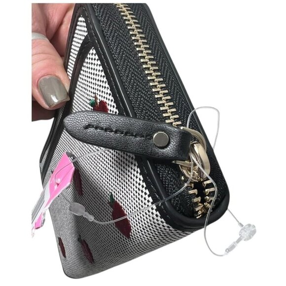 Kate Spade Womens Black Red Apple Embroidered Large Continental Wallet New - Picture 9 of 12